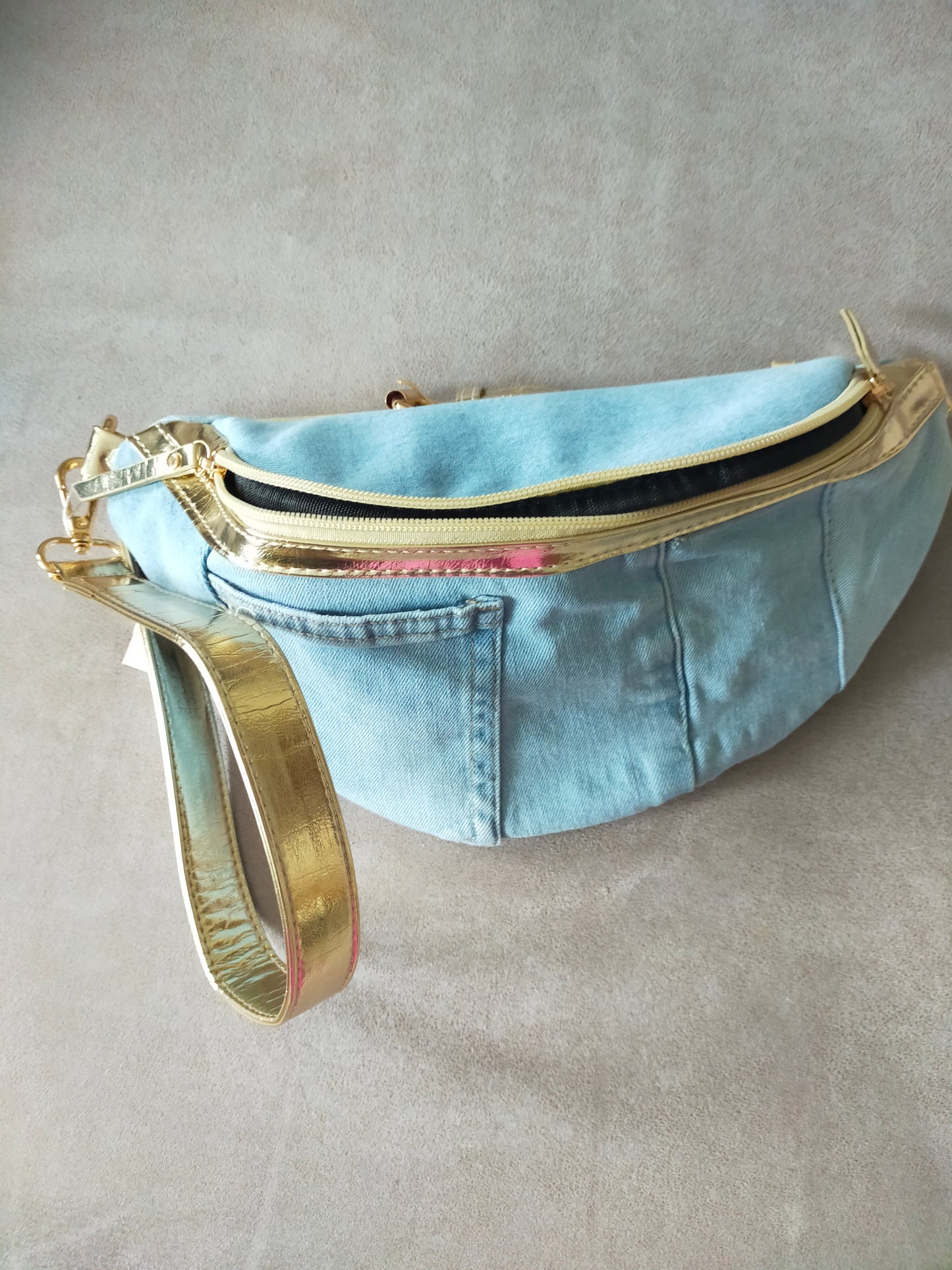 SAC BANANE en jeans - 2 couleurs