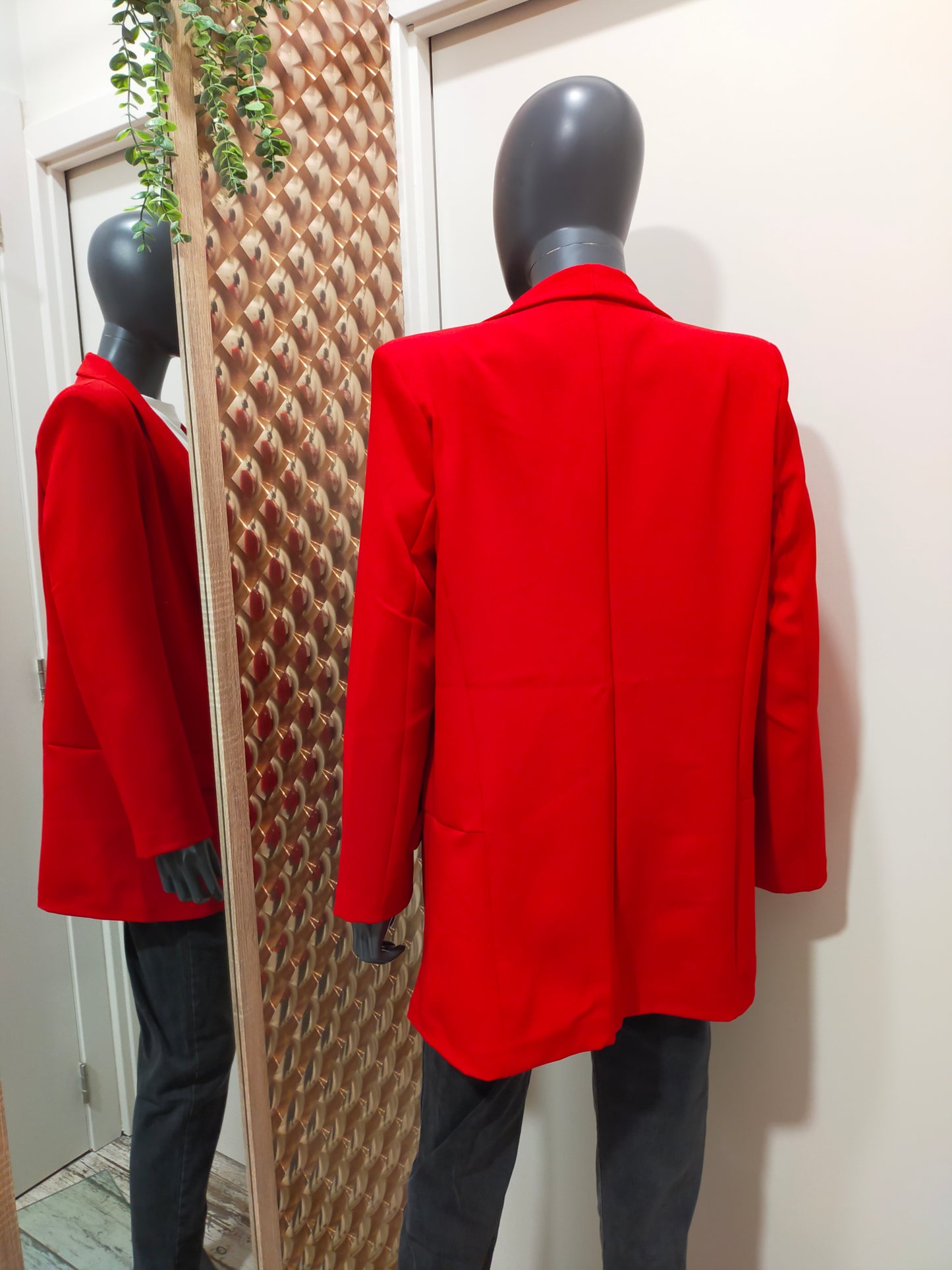 VESTE ROUGE