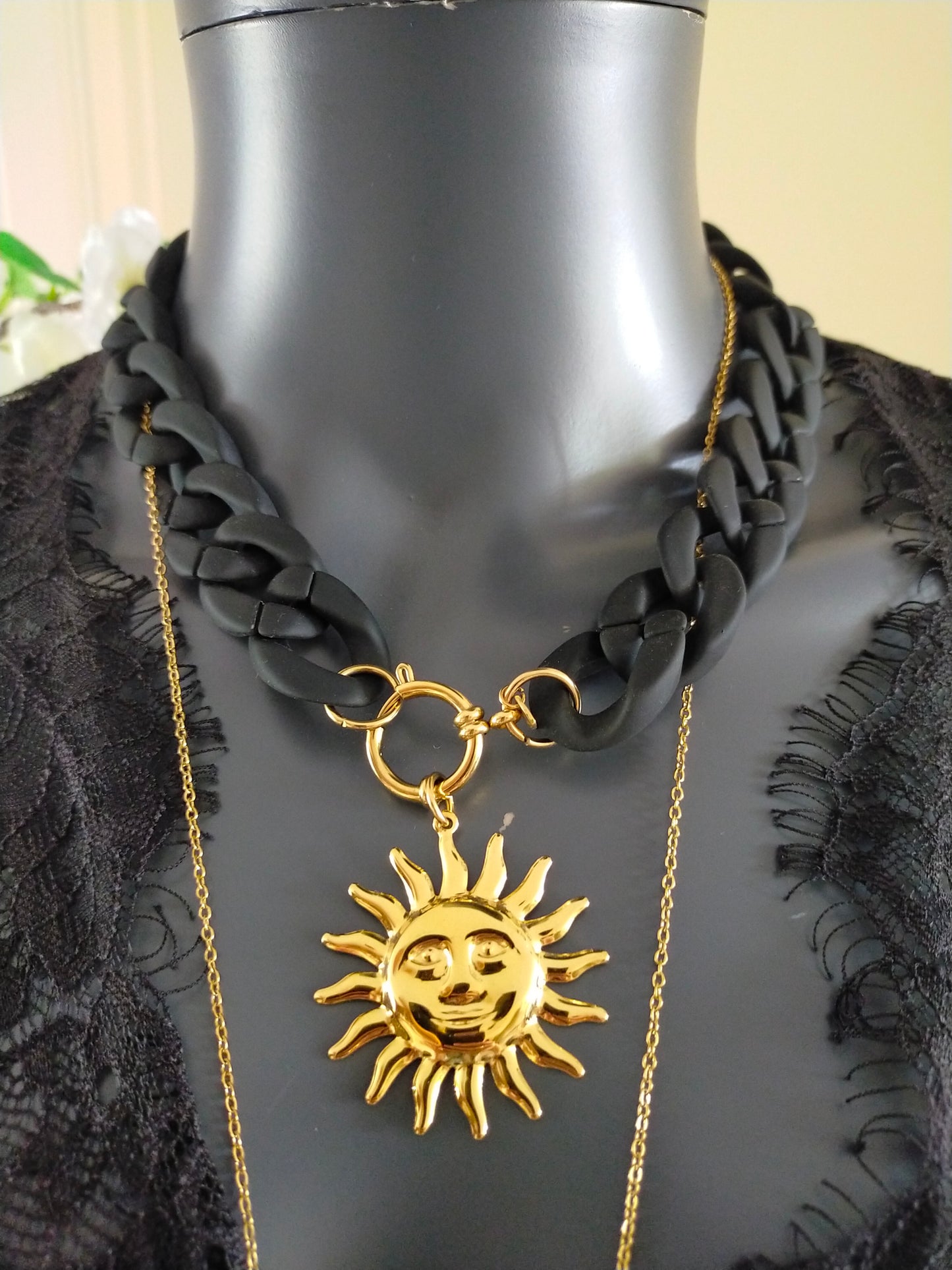 COLLIER SUN chaîne noire