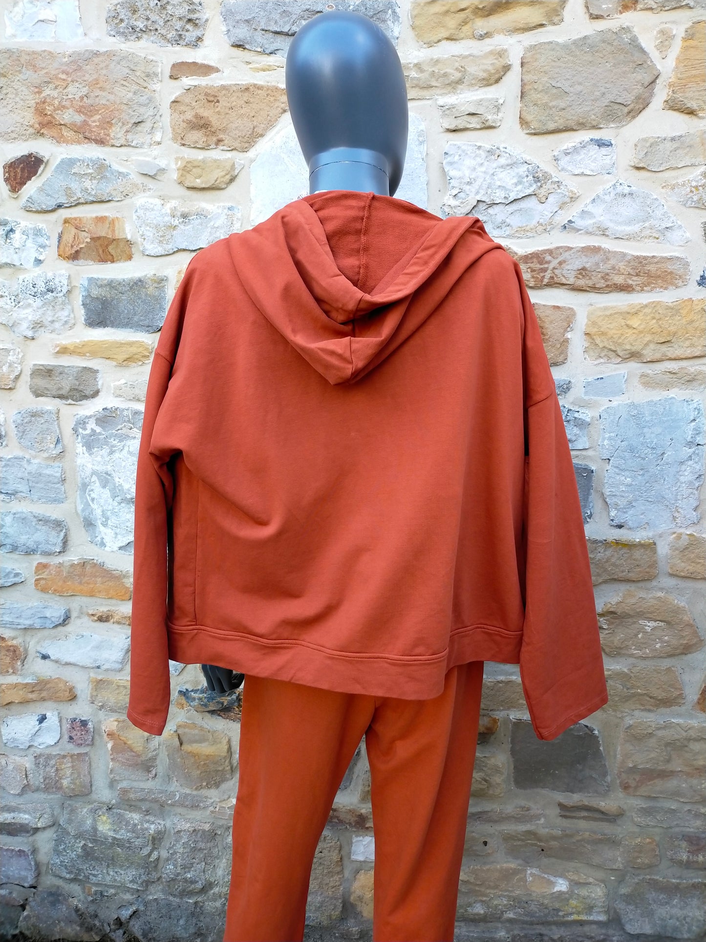 GILET SWEAT À CAPUCHE - Brique