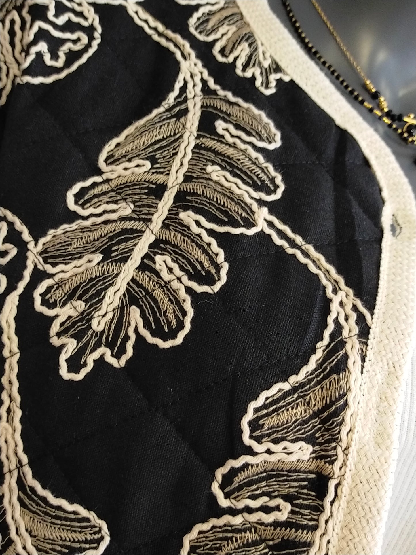 VESTE MÉLA