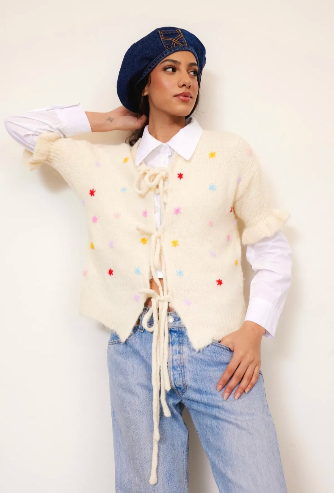 GILET CARLA - 4 couleurs Écru, bleu, rose & gris