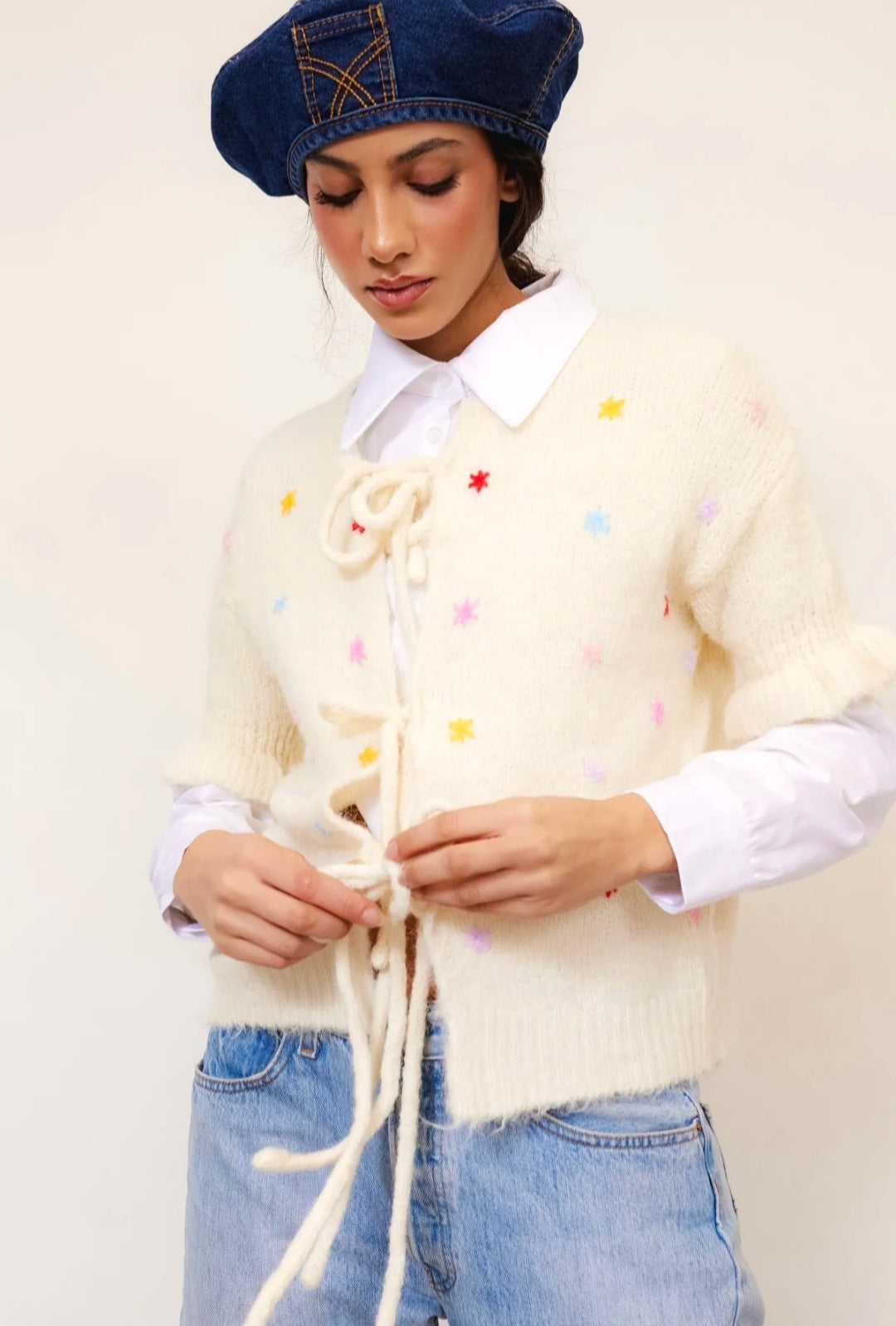 GILET CARLA - 4 couleurs Écru, bleu, rose & gris