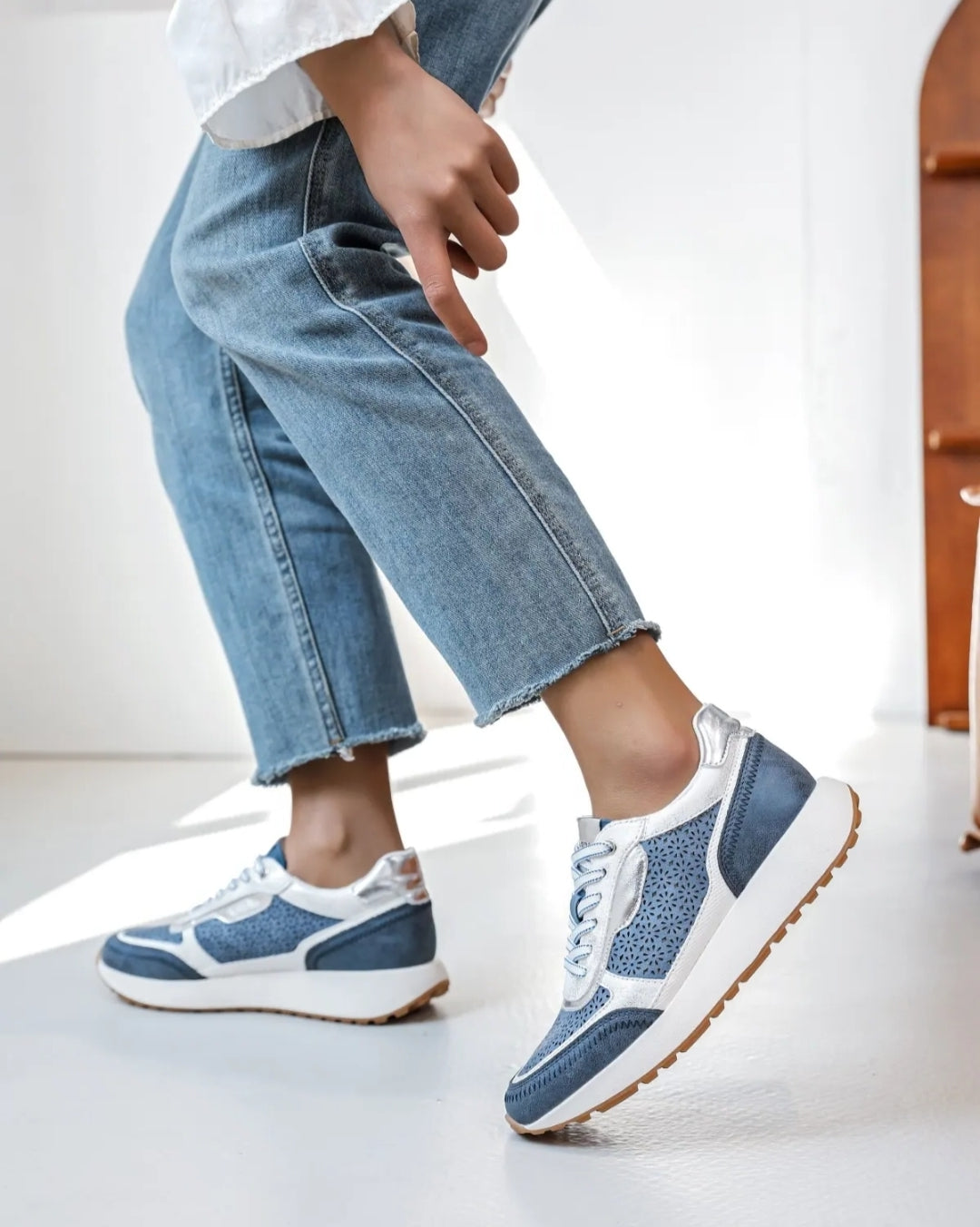 SNEACKERS Bleu, Blanc & Argenté