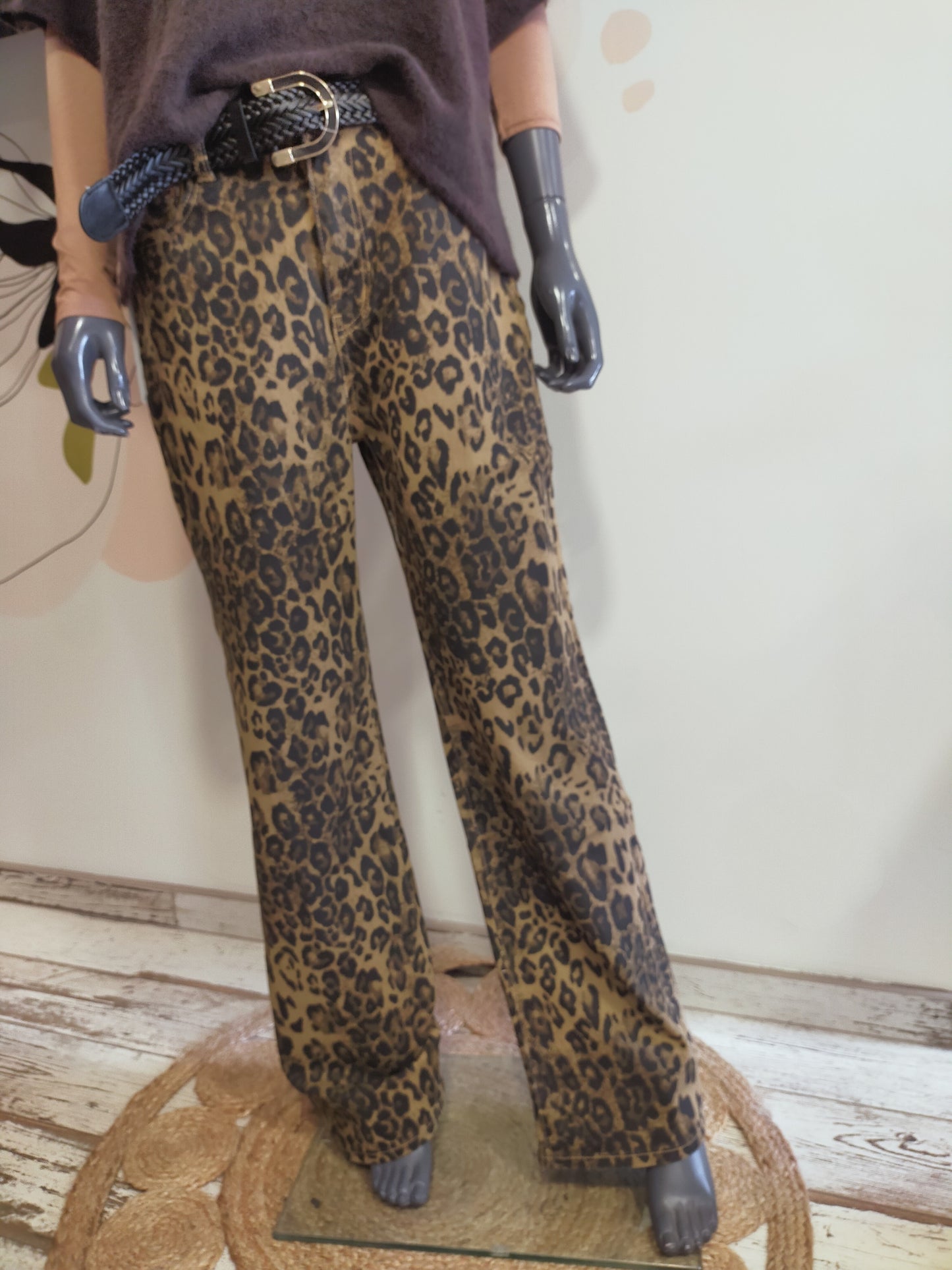 JEANS LÉOPARD