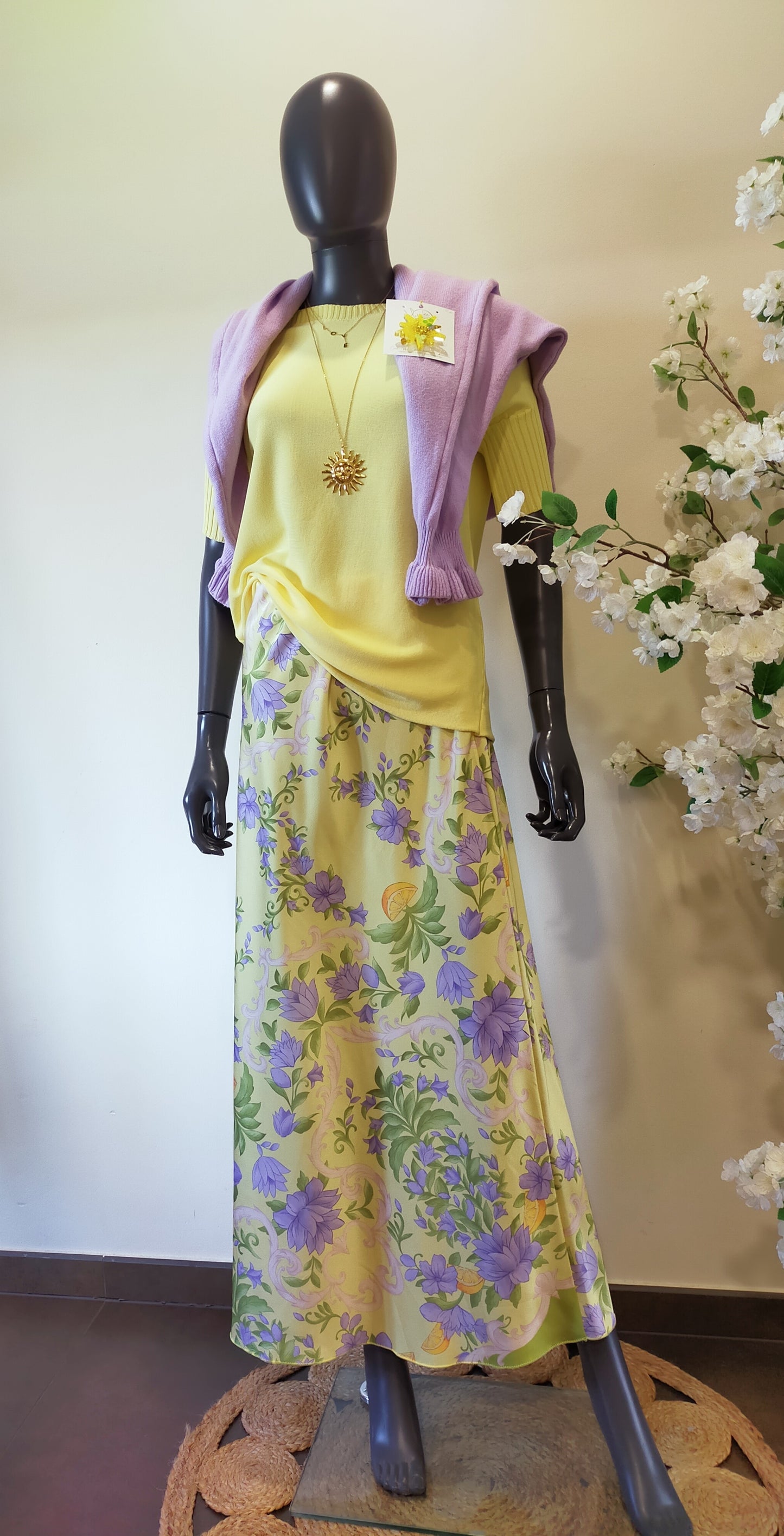 PULL YELLOW