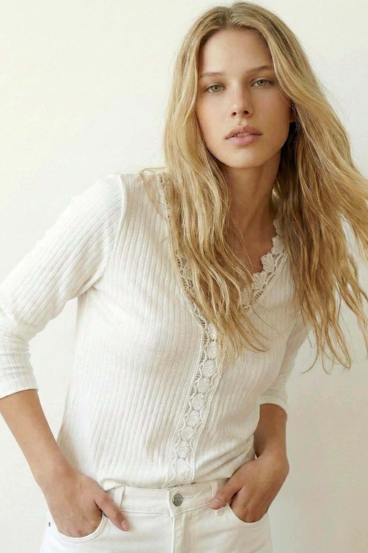 T-SHIRT TANIA